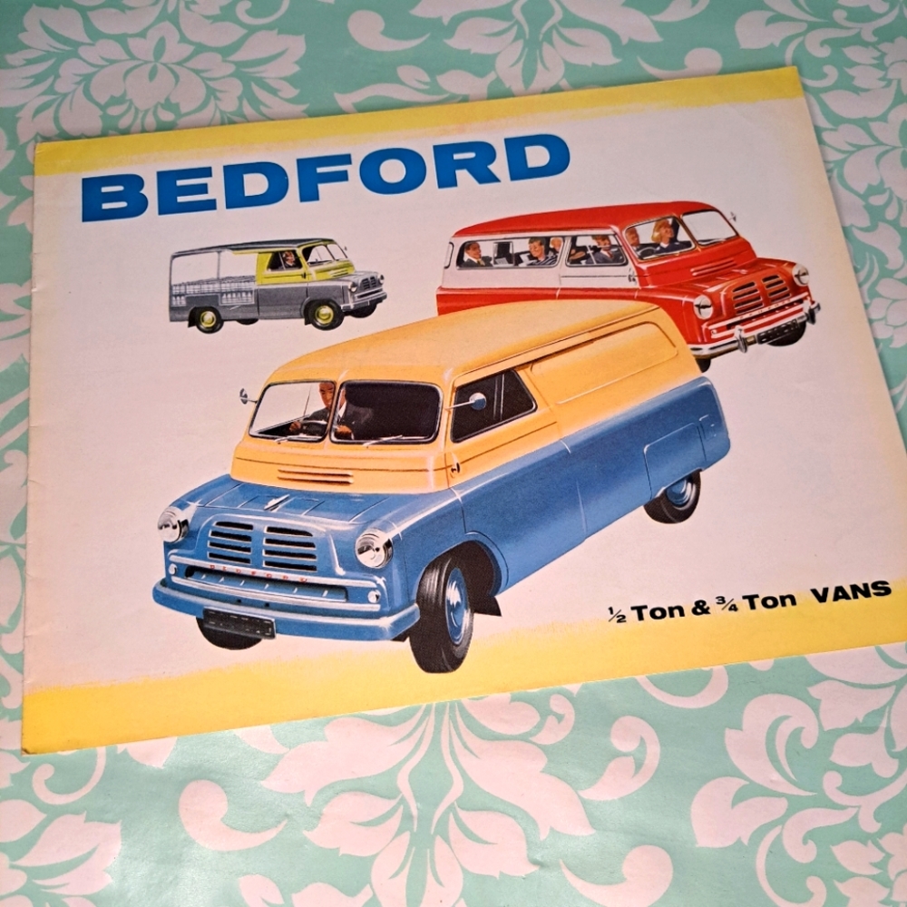 BEDFORD vintage Bedford Van brochure.
